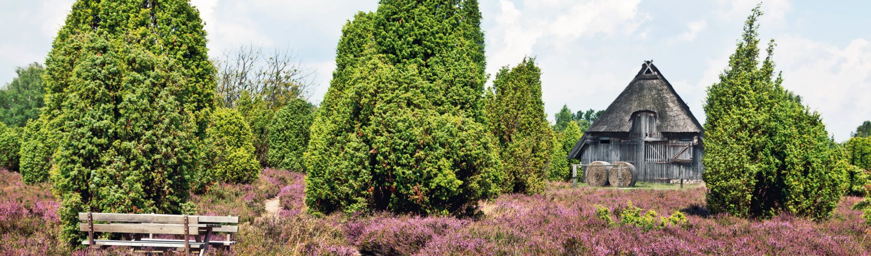 Schafstall in der Lüneburger Heide © Gabriele Rohde - fotolia.com