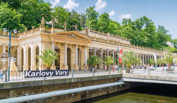 Marktplatz Karlsbad © refresh(PIX)-fotolia.com