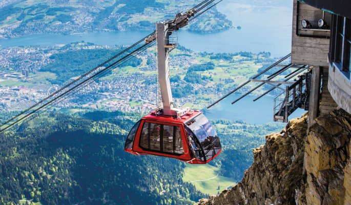Pilatus Kulm und Seilbahn © matho-stock.adobe.com