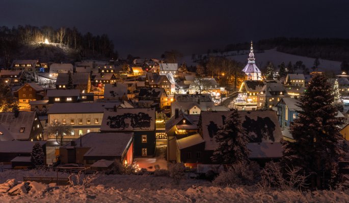 Seiffen zur Weihnachtszeit © Foto-Riegel - stock.adobe.com