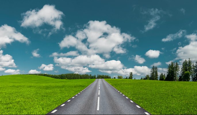 Fahrt ins Blaue © by-studio - stock.adobe.com