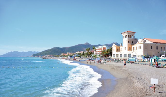 Strand von Loano © tony4urban - stock.adobe.com