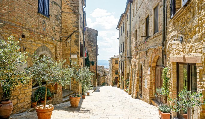 Altstadt Volterra © adirael - stock.adobe.com
